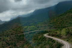 Road-to-Debreharmas