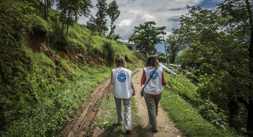 Carnet de voyage associatif et dynamique associative à l’international // Community Travel Logbook and international community dynamics