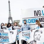 Manifestation pour la défense de l’IVG © Maxppp – Marlene Awaad